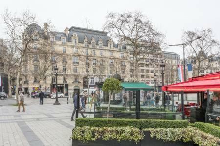 *** Champs Elysees Studio Apartment Paris Exterior photo